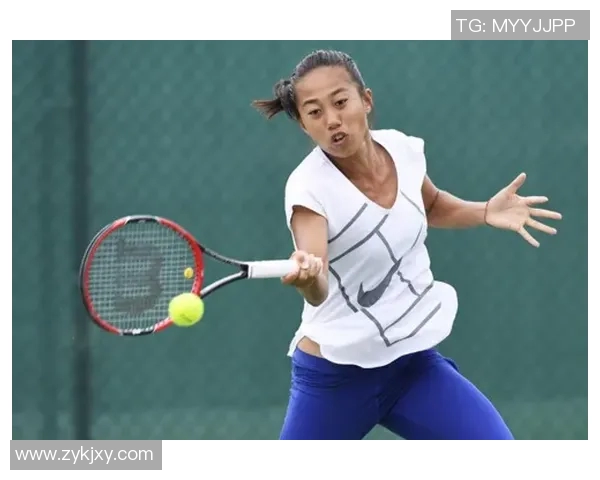 成都网球队耐力训练的深度分析与提升策略探讨