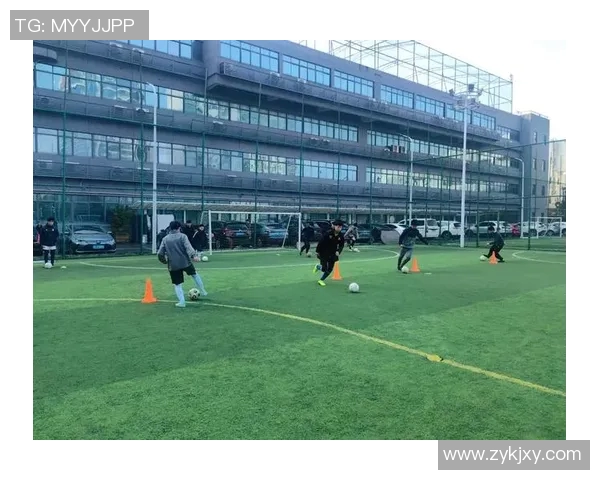 赛后分析广州足球队与南京足球队心理素质对比及其影响因素探讨